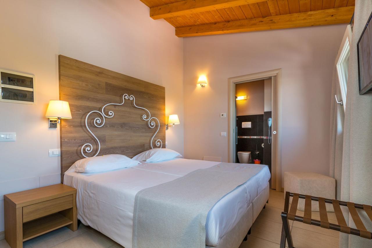 Agriturismo Corte Aurea Desenzano del Garda Exterior foto